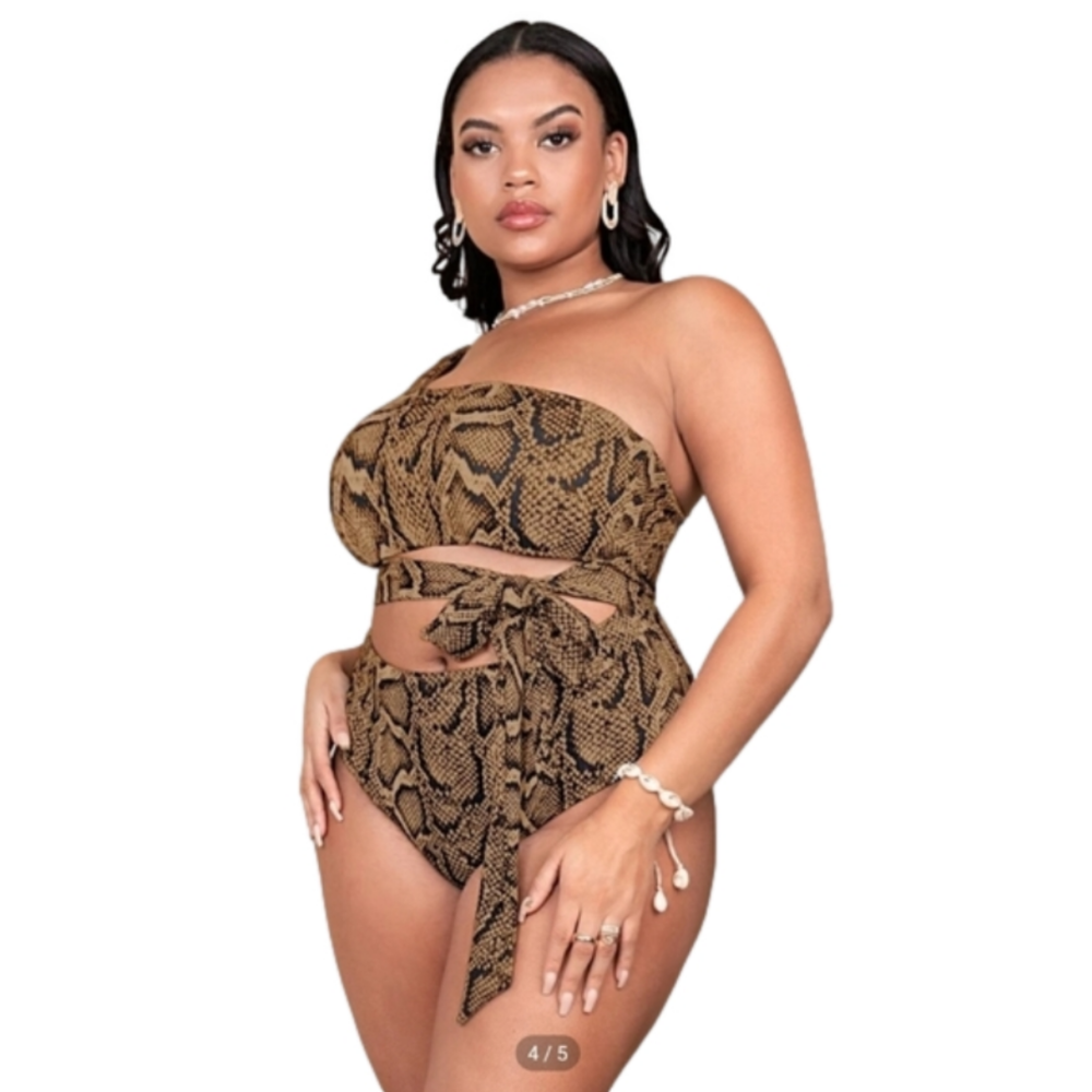 Plus Snakeskin Print One Shoulder One Piece Swimsuit - Sz 1xl
